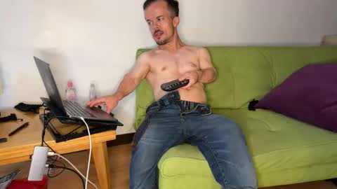 Aaron online show from 04.03.26