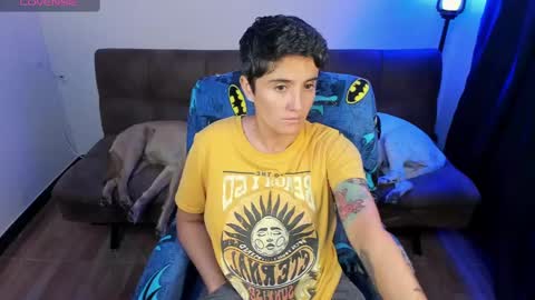 Snapshot of midnight07_ chatting on 01.24.25 Blue online show from 01.24.25