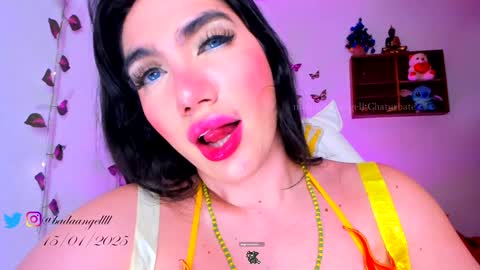 Snapshot of midnight_angell chatting on 01.16.25       online show from 01.16.25