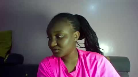 Snapshot of midnight_sexy chatting on 04.29.26 midnight_sexy online show from 04.29.26