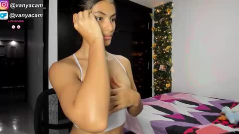 Snapshot of midnight_vk chatting on 02.09.26 VanyaKlaus online show from 02.09.26