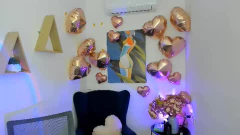 Snapshot of midnighteaura chatting on 02.05.26 midnighteaura online show from 02.05.26