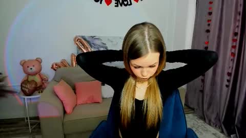 Snapshot of midnighteaura chatting on 02.25.26 midnighteaura online show from 02.25.26