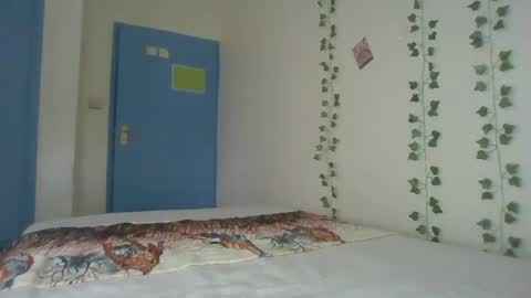 Snapshot of midnightkelly chatting on 03.03.26 Naught Kelly online show from 03.03.26