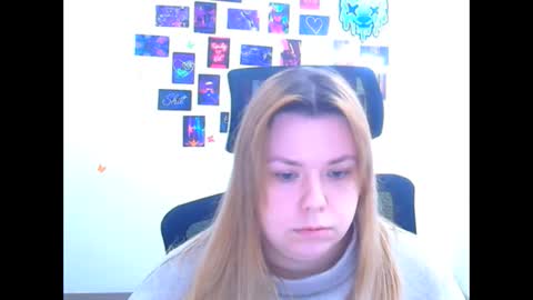 Snapshot of midnightmariana chatting on 02.23.26 Mariana online show from 02.23.26