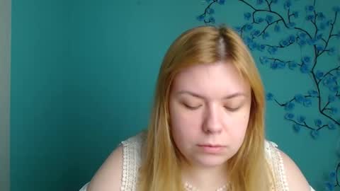 Snapshot of midnightmariana chatting on 05.09.26 Mariana online show from 05.09.26