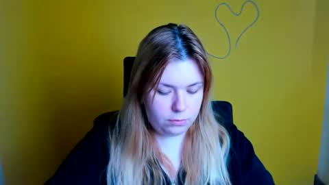 Snapshot of midnightmariana chatting on 05.12.26 Mariana online show from 05.12.26