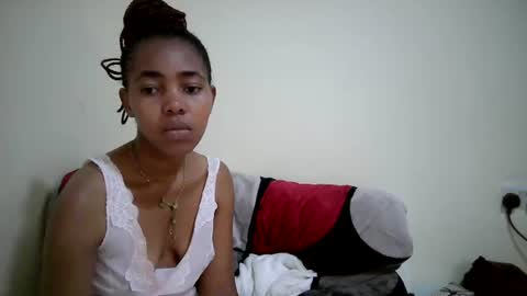 Snapshot of midnightnala chatting on 06.19.26 Nala online show from 06.19.26