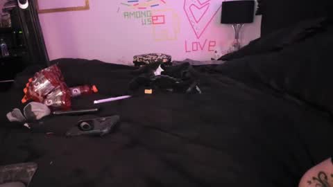 Midnightrose online show from 01.03.25