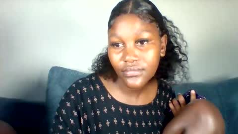 Snapshot of midnightt_tease chatting on 02.25.26 midnightt_tease online show from 02.25.26