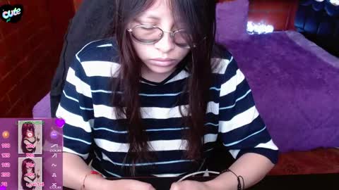 Snapshot of midoriquinn chatting on 05.28.26 Midori 7u7 online show from 05.28.26