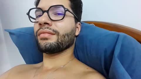 Sam online show from 11.08.25