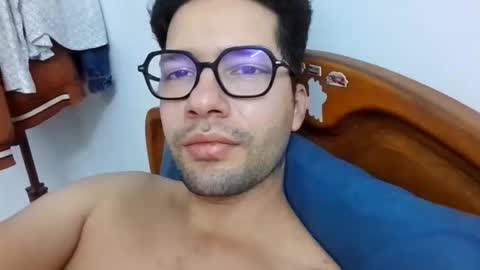 Sam online show from 11.18.25