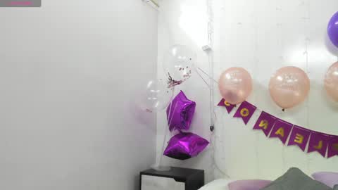 Snapshot of miel_gomez chatting on 12.09.24 miel_gomez online show from 12.09.24