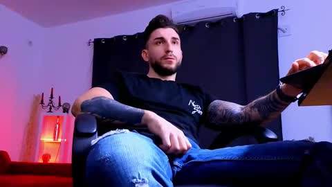 MightyAaron online show from 01.17.26