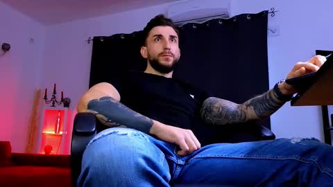 MightyAaron online show from 02.15.26