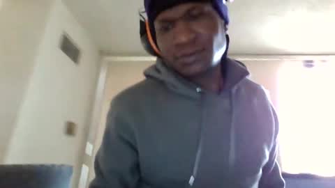 Snapshot of mightymandingo chatting on 04.25.26 Mightymandingo online show from 04.25.26