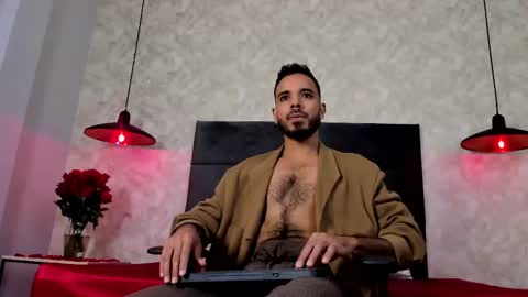 Snapshot of miguelsanfrancisco chatting on 09.19.25 miguelsanfrancisco online show from 09.19.25