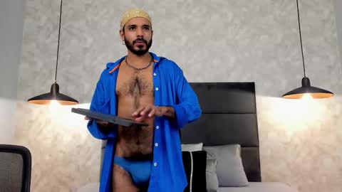 Snapshot of miguelsanfrancisco chatting on 12.16.25 miguelsanfrancisco online show from 12.16.25