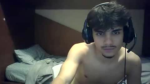 Snapshot of migueltomas34 chatting on 06.11.26 migueltomas34 online show from 06.11.26