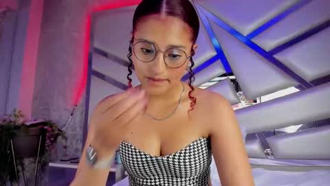 MIA 3 online show from 03.04.25