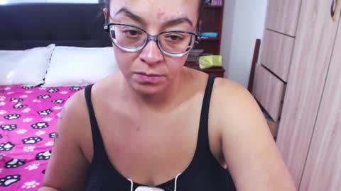 Snapshot of miia_big1boobs chatting on 01.17.25  miia big1boobs online show from 01.17.25