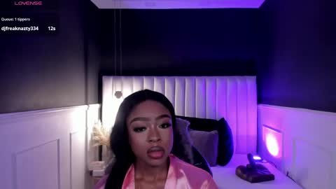 Miia Schwarz  online show from 04.16.26