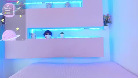 Snapshot of miiaa_doll chatting on 01.17.25 MIIA     online show from 01.17.25