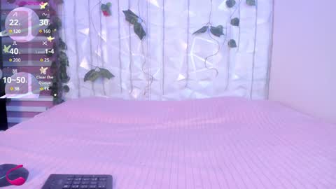 Snapshot of miiaa_doll chatting on 01.30.25 MIIA     online show from 01.30.25