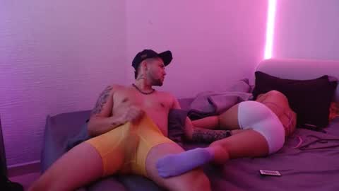 Mia and Liam online show from 01.04.25