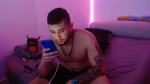 Mia and Liam online show from 01.09.25