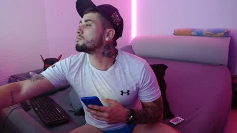 Mia and Liam online show from 01.09.25