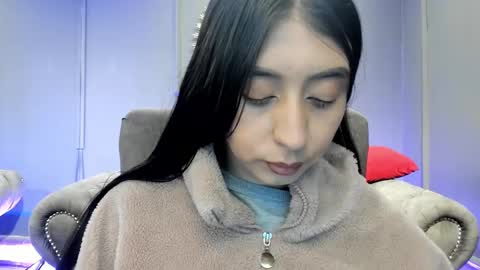 Snapshot of miilu__1 chatting on 01.18.25 miilu online show from 01.18.25