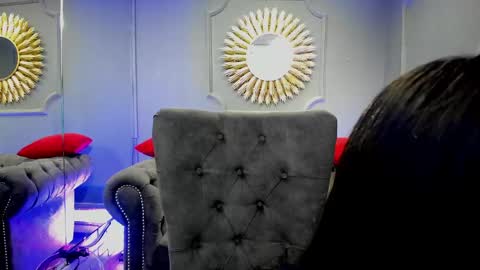 Snapshot of miilu__1 chatting on 01.24.25 miilu online show from 01.24.25