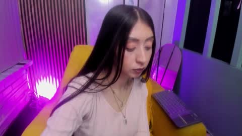 miilu  online show from 03.22.26