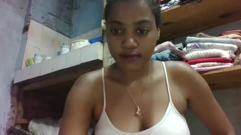 Snapshot of miinah chatting on 03.29.26 miinah online show from 03.29.26