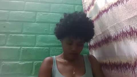 Snapshot of miinah chatting on 04.07.26 miinah online show from 04.07.26