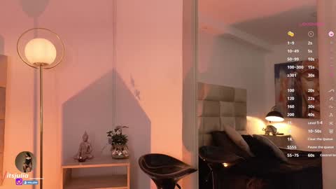   online show from 12.09.24