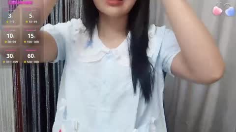 Snapshot of miixuuee chatting on 05.04.26 Ema online show from 05.04.26