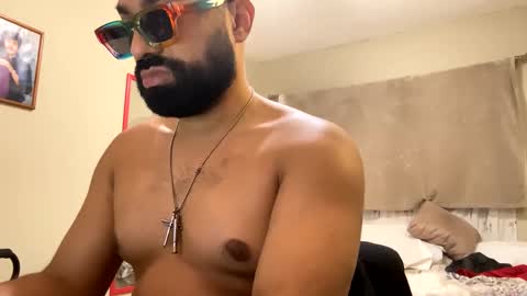 Snapshot of mik138 chatting on 09.10.25 mik138 online show from 09.10.25