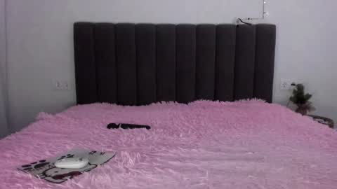 Mika online show from 12.30.24