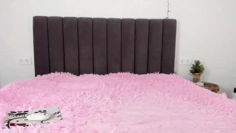 Mika online show from 02.06.25