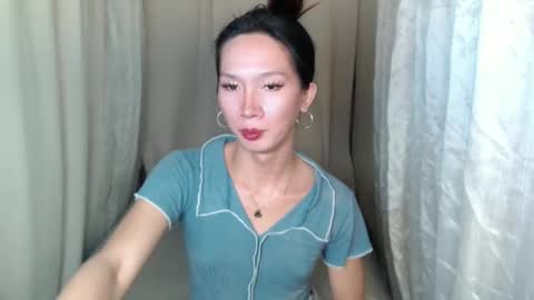 ELLA online show from 01.21.25