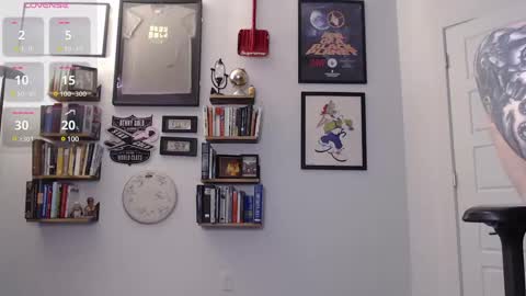 MikahisHung online show from 02.25.25