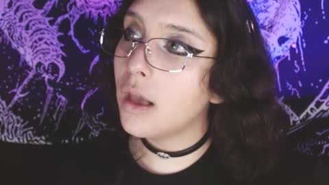 Mika online show from 11.19.25