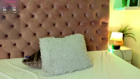  Mika  online show from 01.11.25