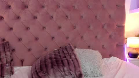  Mika  online show from 02.05.25