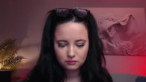  Mika  online show from 09.13.25