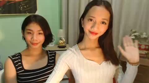 Snapshot of mikaydoll chatting on 02.17.26 mikay online show from 02.17.26