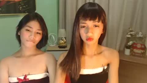 Snapshot of mikaydoll chatting on 02.19.26 mikay online show from 02.19.26